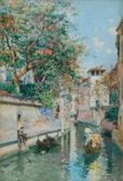 A Canal In Venice Oil Painting by Federico del Campo