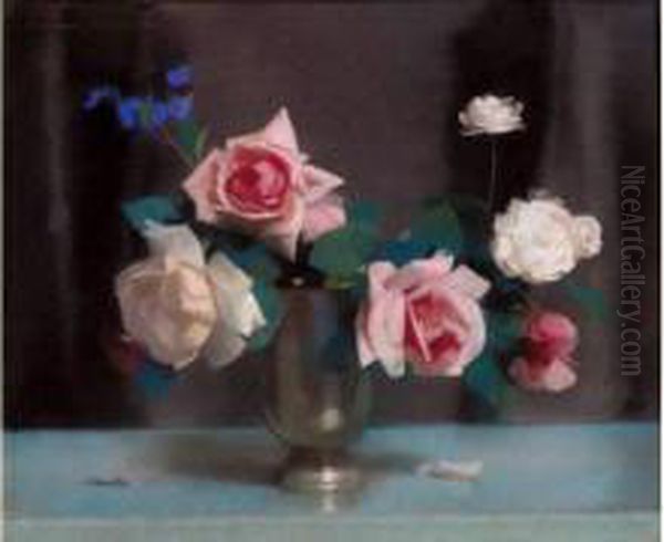 Bouquet De Roses Oil Painting by Lucien Victor Guirand De Scevola