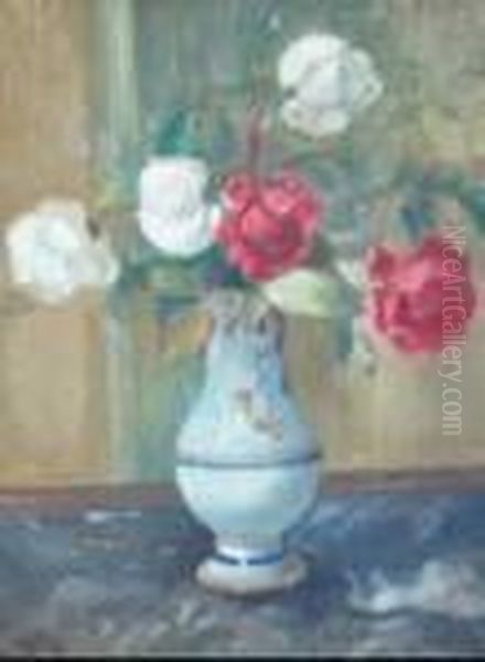 Roses Dans Un Vase Oil Painting by Paule Gobillard