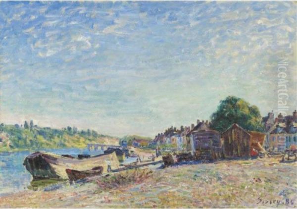 Les Bords Du Loing A Saint-mammes Oil Painting by Alfred Sisley