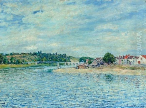 La Seine A Saint-mammes Oil Painting by Alfred Sisley