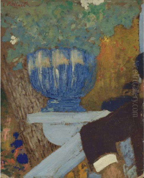 La Coupe Bleue Oil Painting by Jean-Edouard Vuillard