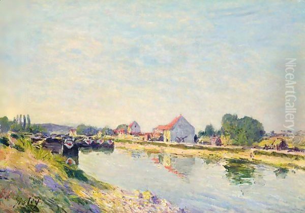 Chalands Sur Le Loing Oil Painting by Alfred Sisley