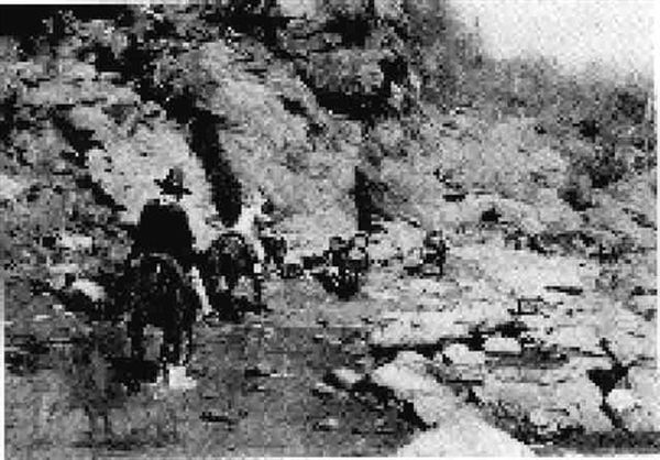 Riders In The Canyon Oil Painting by Gilbert Gaul