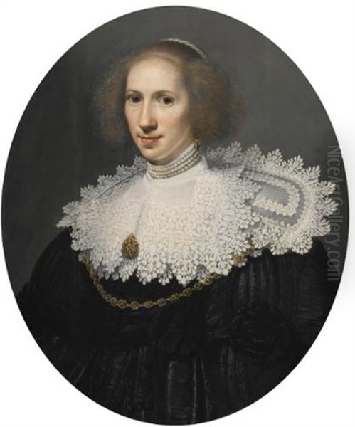 Portrait Of A Lady With A Lace Collar And Pearls Oil Painting by Michiel Janszoon van Mierevelt