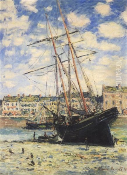 Bateau Echoue Oil Painting by Claude Monet