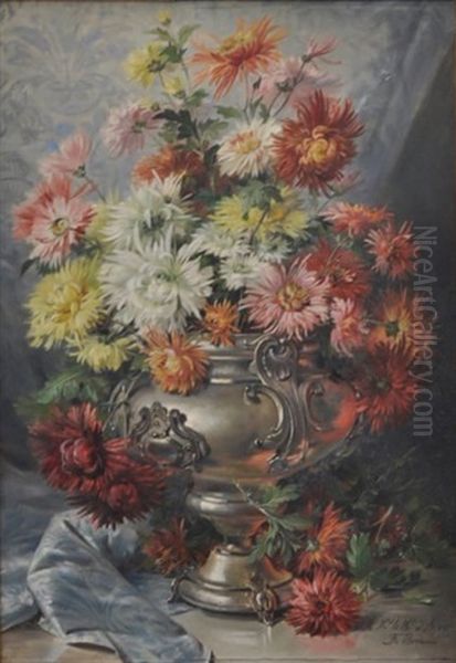 Grand Bouquet De Dahlias Dans Un Vase D'argent Sur Fond De Draperie Bleue Oil Painting by Frederico Olaria