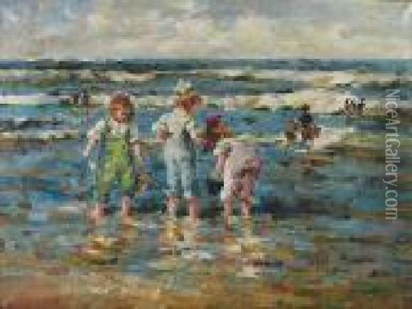 Petites Filles Jouant Sur La Plage Oil Painting - Charles Garabed Atamian