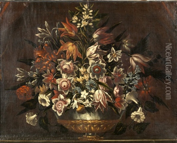 Bouquet De Fleurs Dans Un Vase En Bronze Cercle D'argent Pose On Un Entablement Oil Painting - Francesco Mantovano