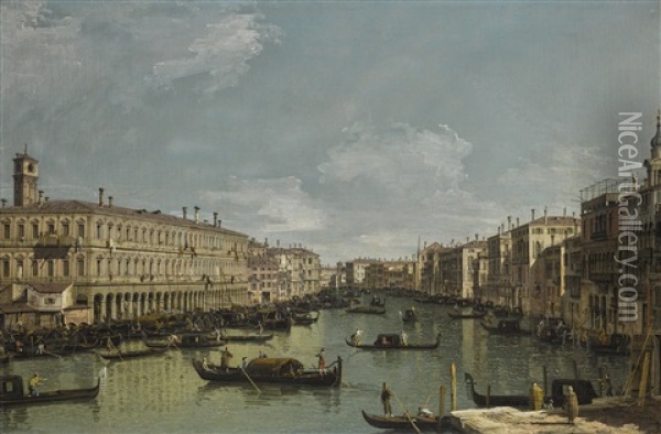 Venice, A View Of The Grand Canal Looking North From Near The Rialto Bridge, With The Fabbriche Nuove On The Left Oil Painting - Bernardo Bellotto