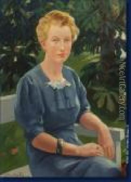 Portait De Dame A La Robe Bleue Oil Painting - Alfred Martin