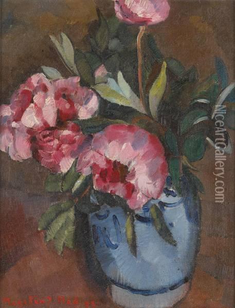 Vase Fleuri De Pivoines Oil Painting - Wilhelm Johannes Maertens